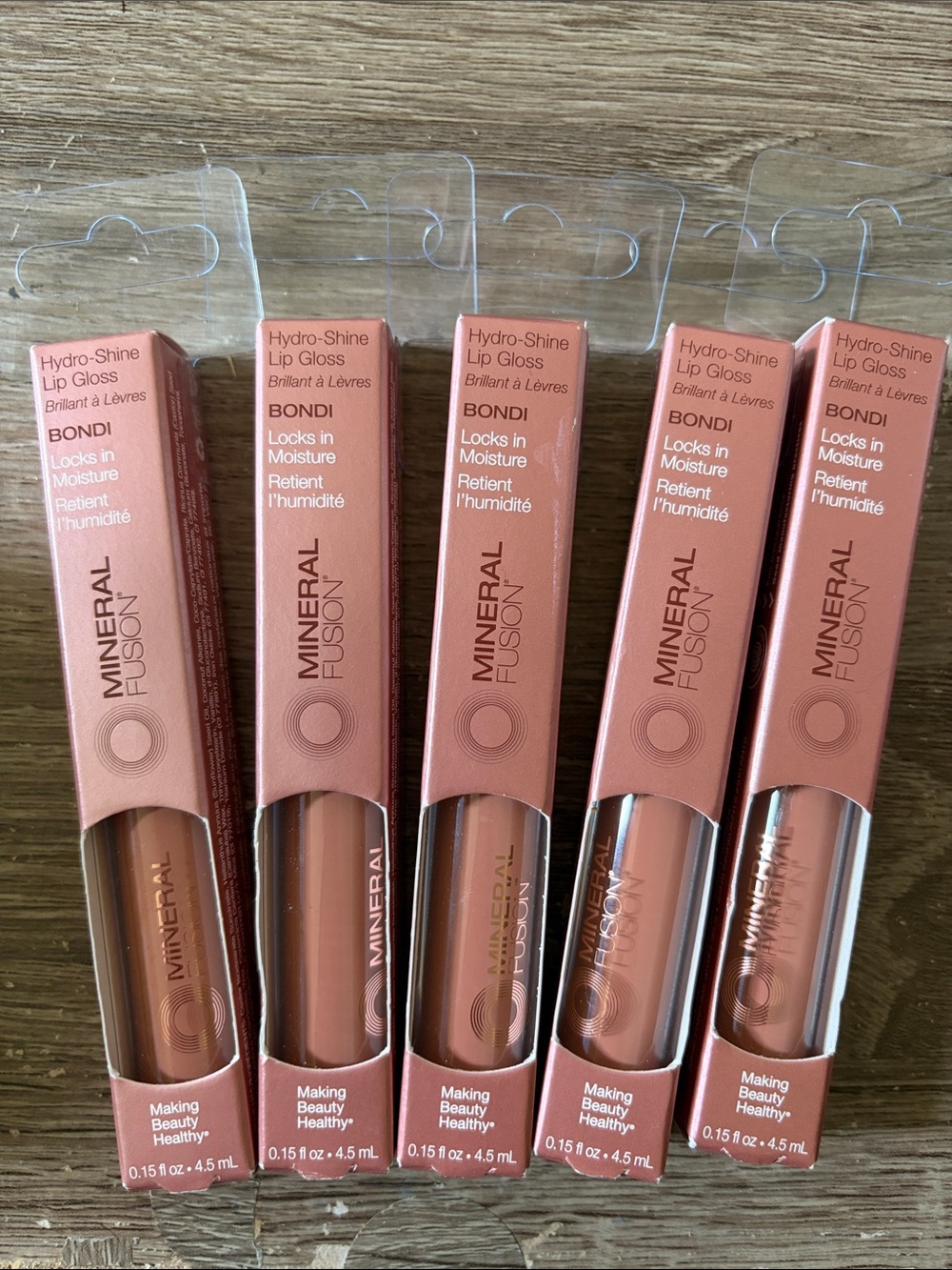 Mineral Fusion Hydro-Shine Lip Gloss Bondi – Nude Pink (5-Pack)